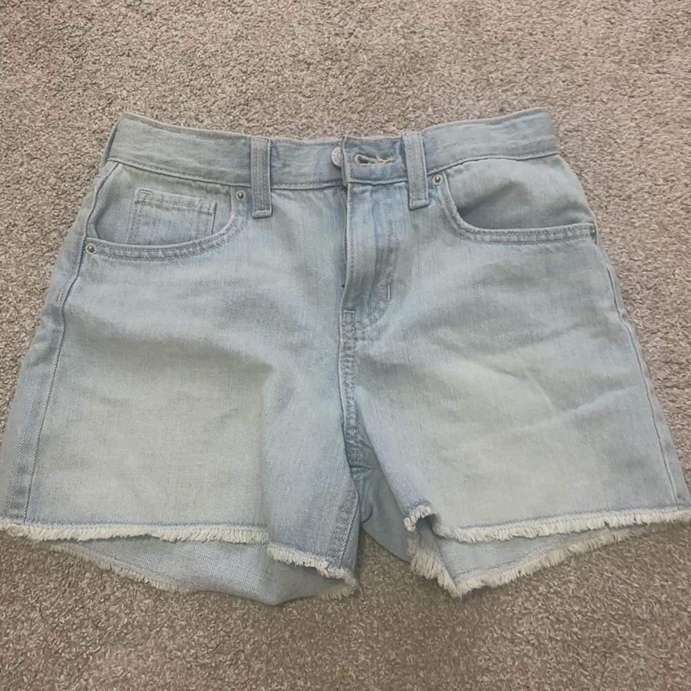 Old navy kids high-rise light wash denim shorts #denimshorts